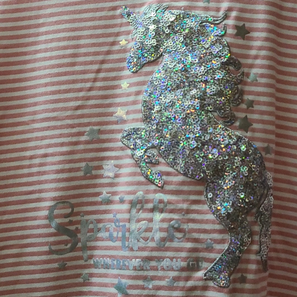 btween girl's shirt